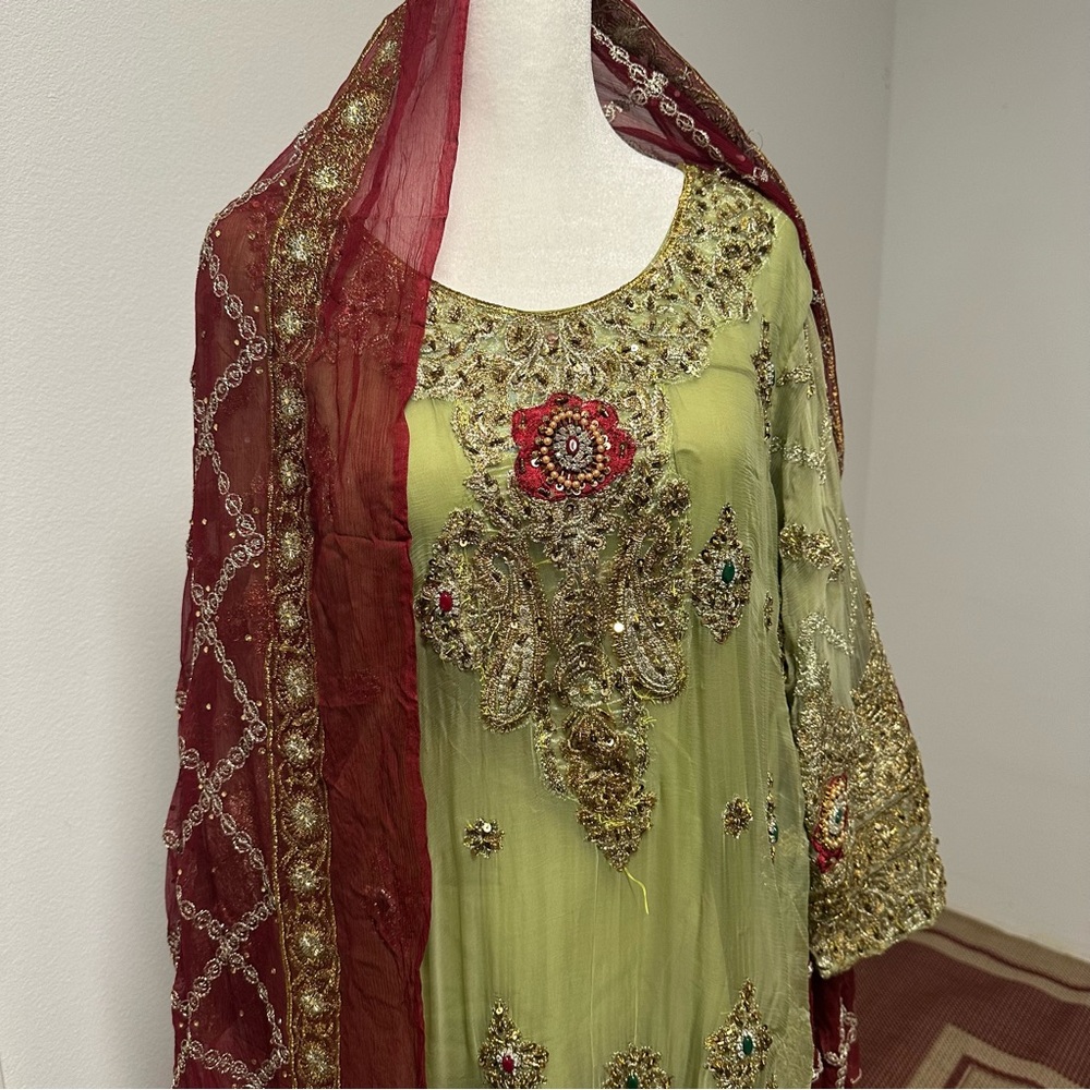 Lime Green and Red Three-Piece Salwar Kameez Heavy Stonework Outfit Size Large - Picture 2 of 12